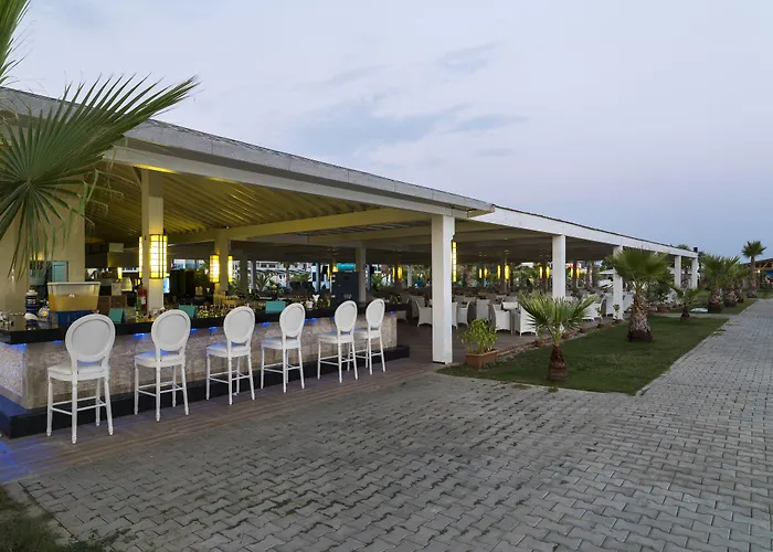 Sultan Of Dreams & 5*